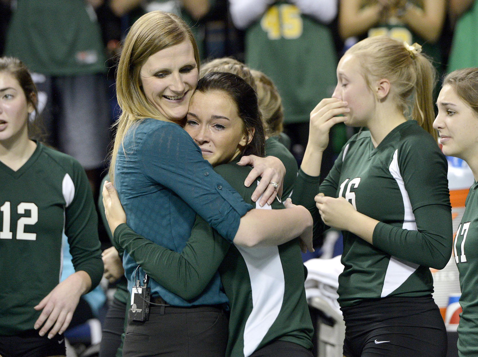 Western Christian vs Waterloo Columbus state volleyball